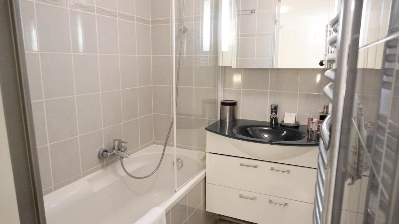 Appartement 556, Vue Mer Et Piscine By Palmazur Vacances Cannes Esterno foto